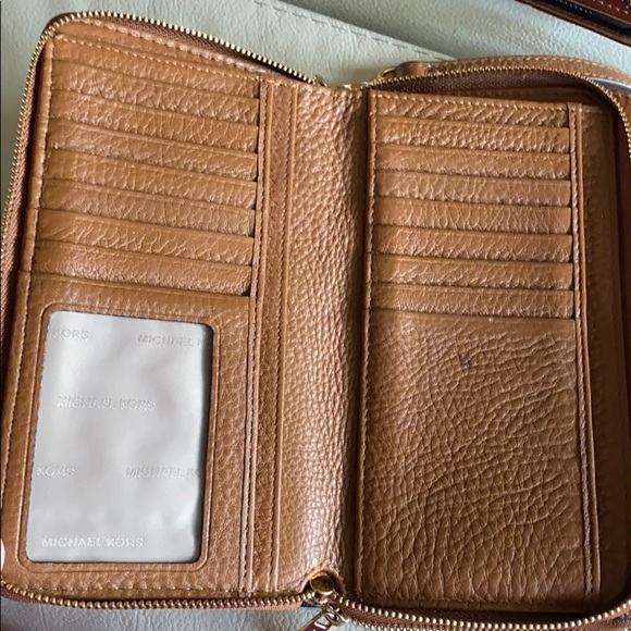 Wallet - Picture 4 of 7